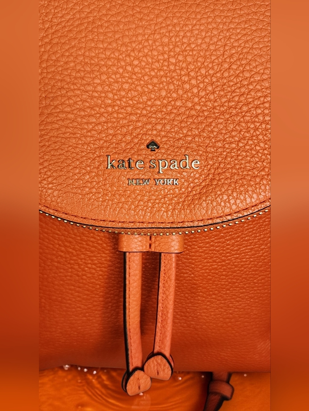 Kate Spade Leila Medium Flap Backpack In Orange & Couple Of Charms - Picture 3 of 16